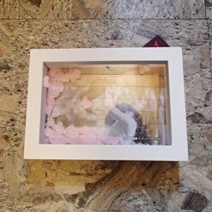 Papyrus Photo Picture Frame w/ Decorative Hearts 6" x 4" White